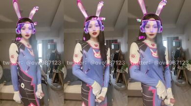 Ts蓓蓓酱，明星之脸，颜值如初恋，摇身一变仙女姐姐，娇喘呻吟好甜美的妖声，真想和她一起对射精液！